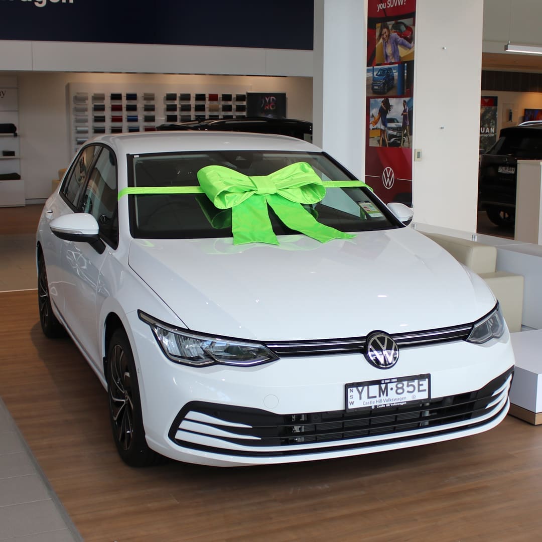 Satin Green + extra ribbon